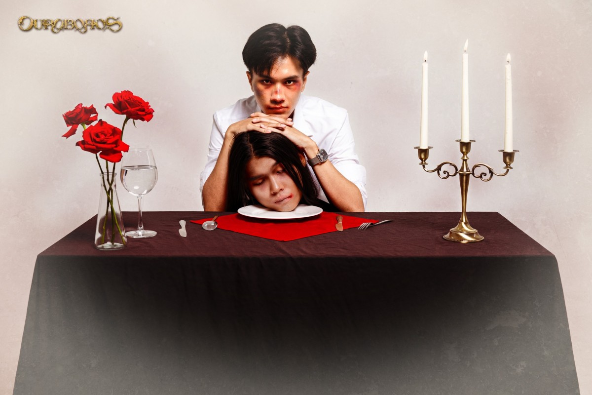 Giải mã bộ ảnh chủ đề của Halloween trường Báo