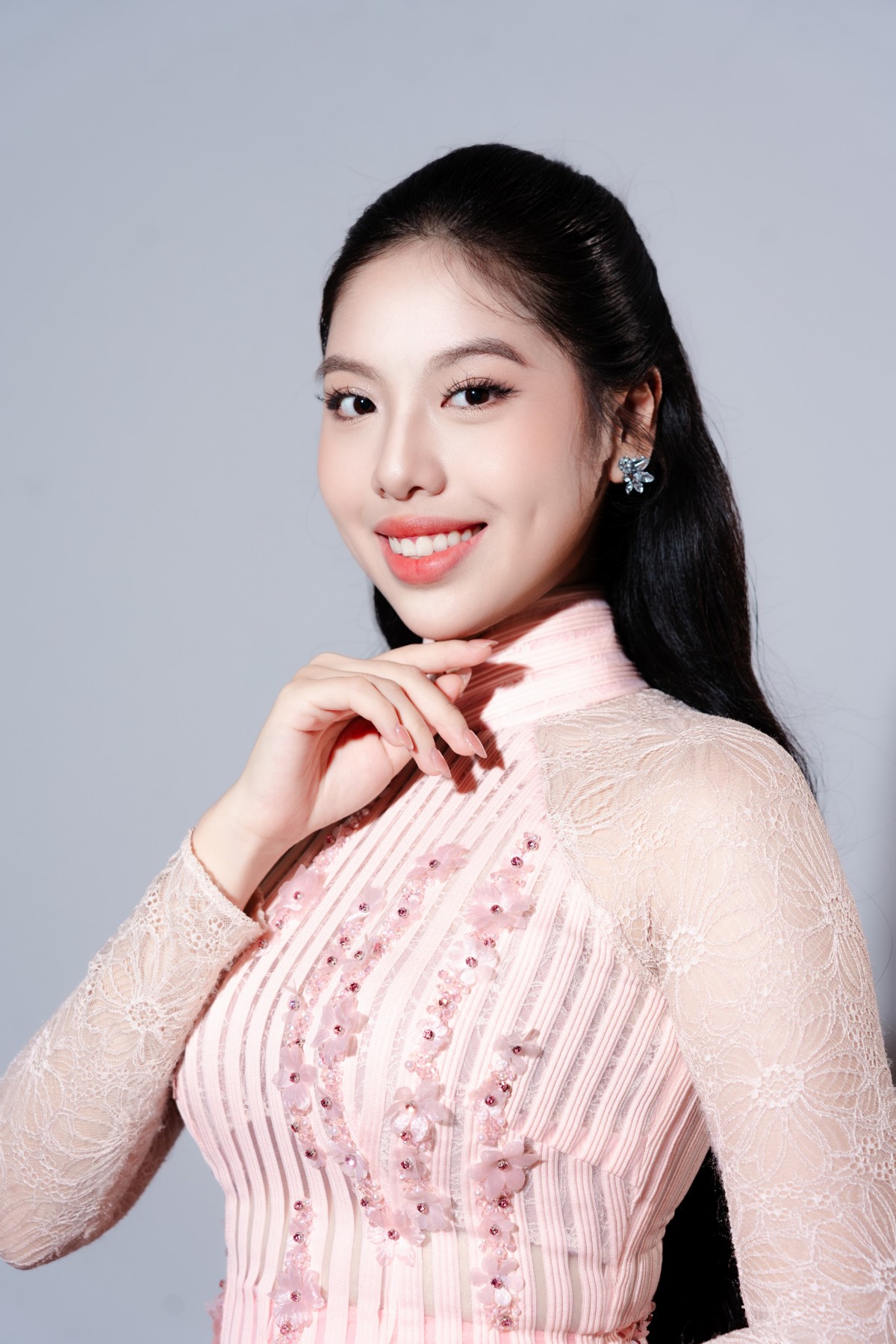 Hành trình từ Miss Teen đến Quán quân The TVFACE Ngô Ngọc Gia Hân