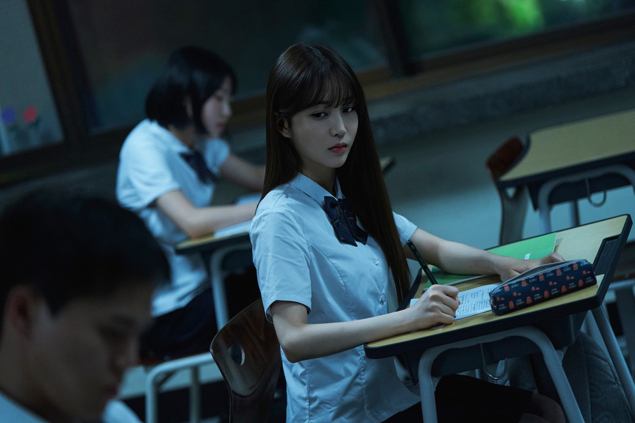 ‘Chợ ma’ – Sân chơi của các thần tượng Kpop