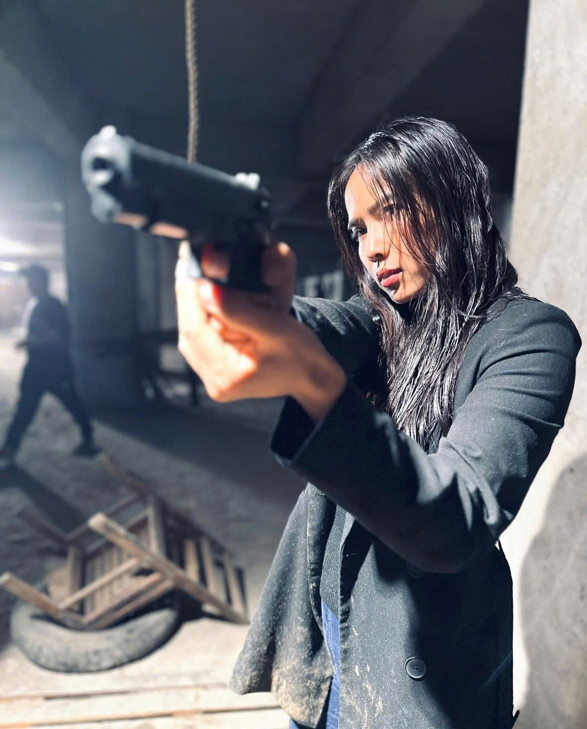 'Góc khuất': Hành trình đối lập giữa vẻ ngoài hào nhoáng và bản chất thật của con người