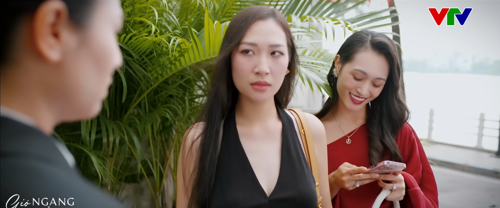 Vì sao cảnh đánh ghen trong 'Gió ngang khoảng trời xanh' bị lôi ra làm trò cười?