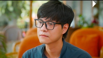 Tô Dũng nói gì về 'thảm họa diễn xuất' Denis Đặng và cảnh tắm gây tranh cãi của Doãn Quốc Đam?