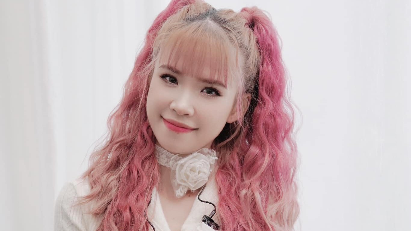 Khởi My phủ nhận tin mang thai, khoe vóc dáng săn chắc: 'Ai đồn có bầu hoài vậy?'