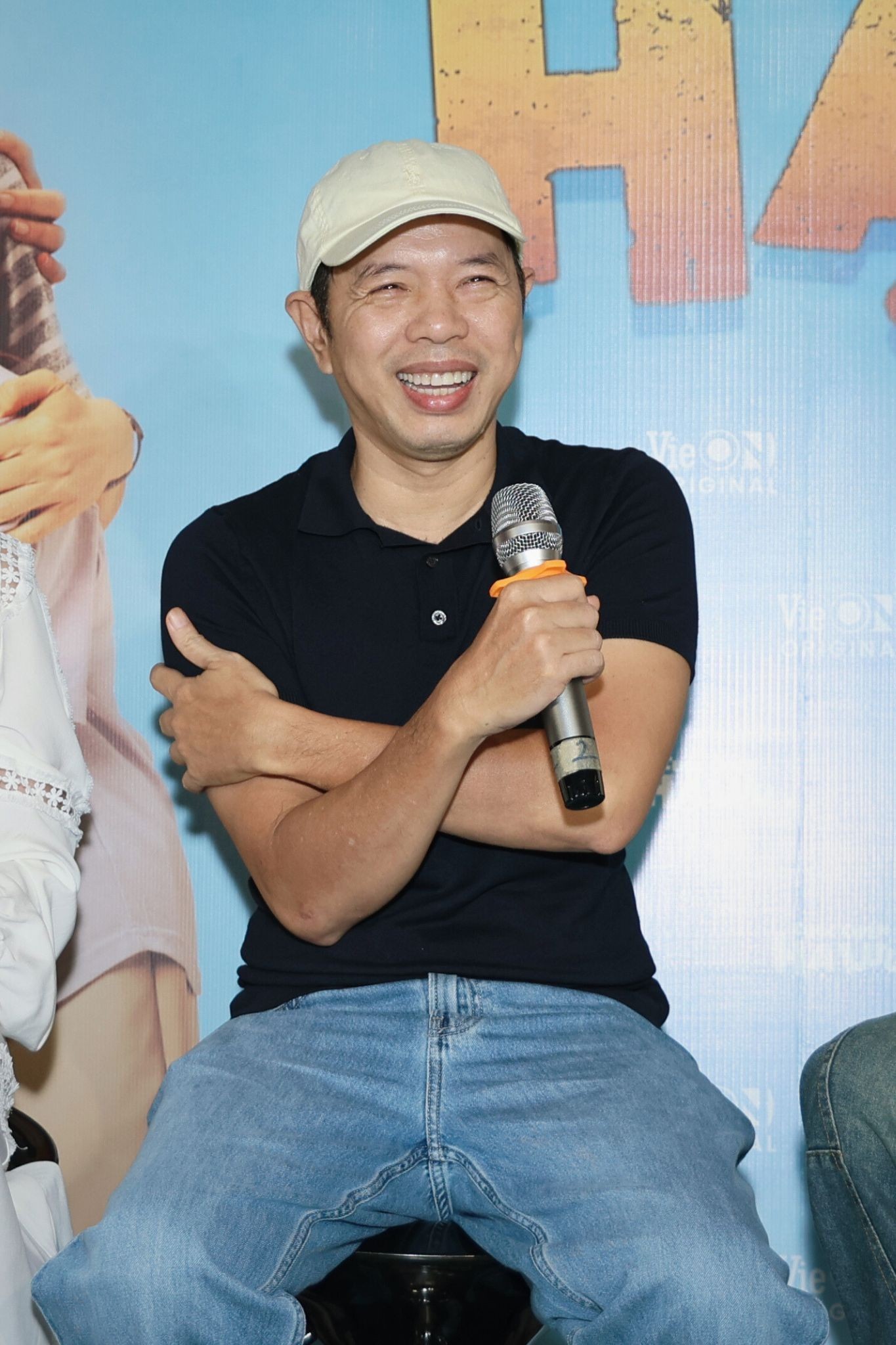 Thái Hòa 'lột xác' thành thợ sửa xe, tái xuất màn ảnh nhỏ sau loạt phim trăm tỷ