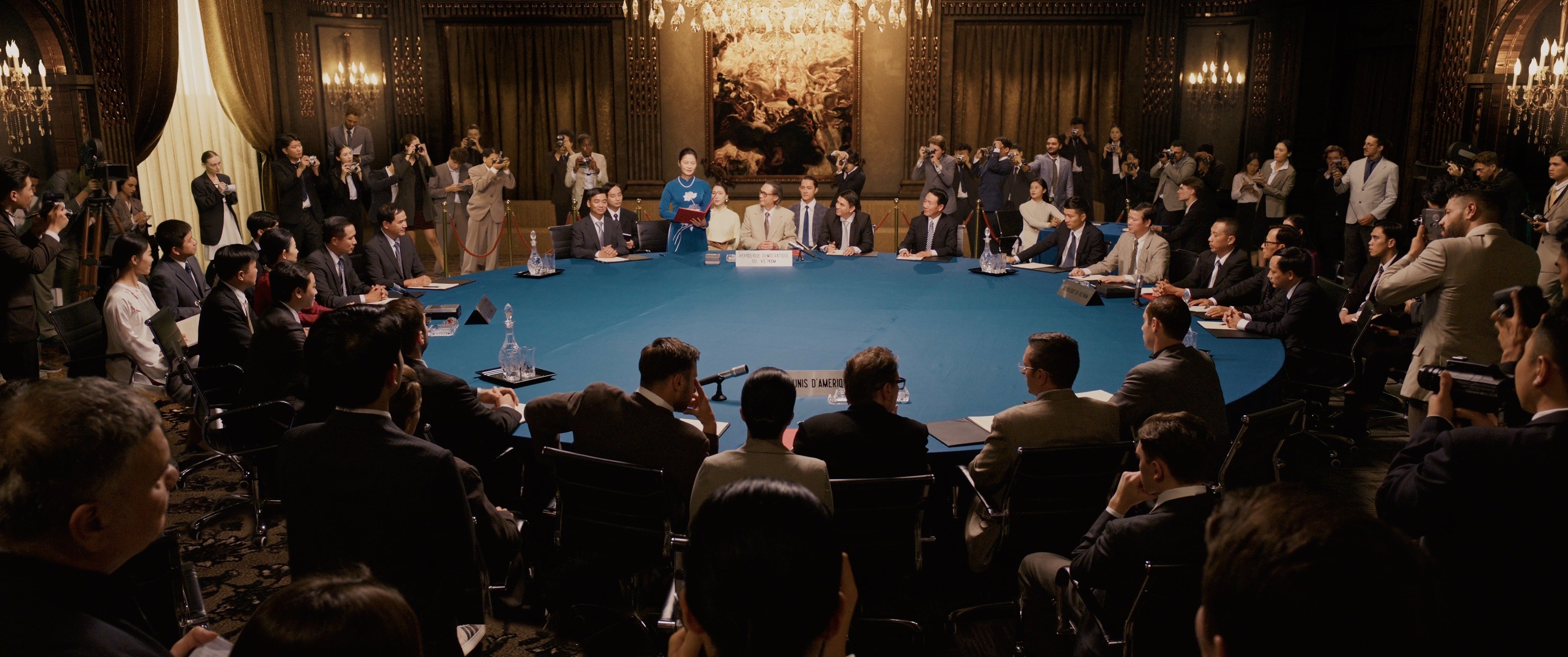 Nhà sản xuất 'Mưa đỏ' cảnh báo nghiêm trọng về tình trạng vi phạm bản quyền