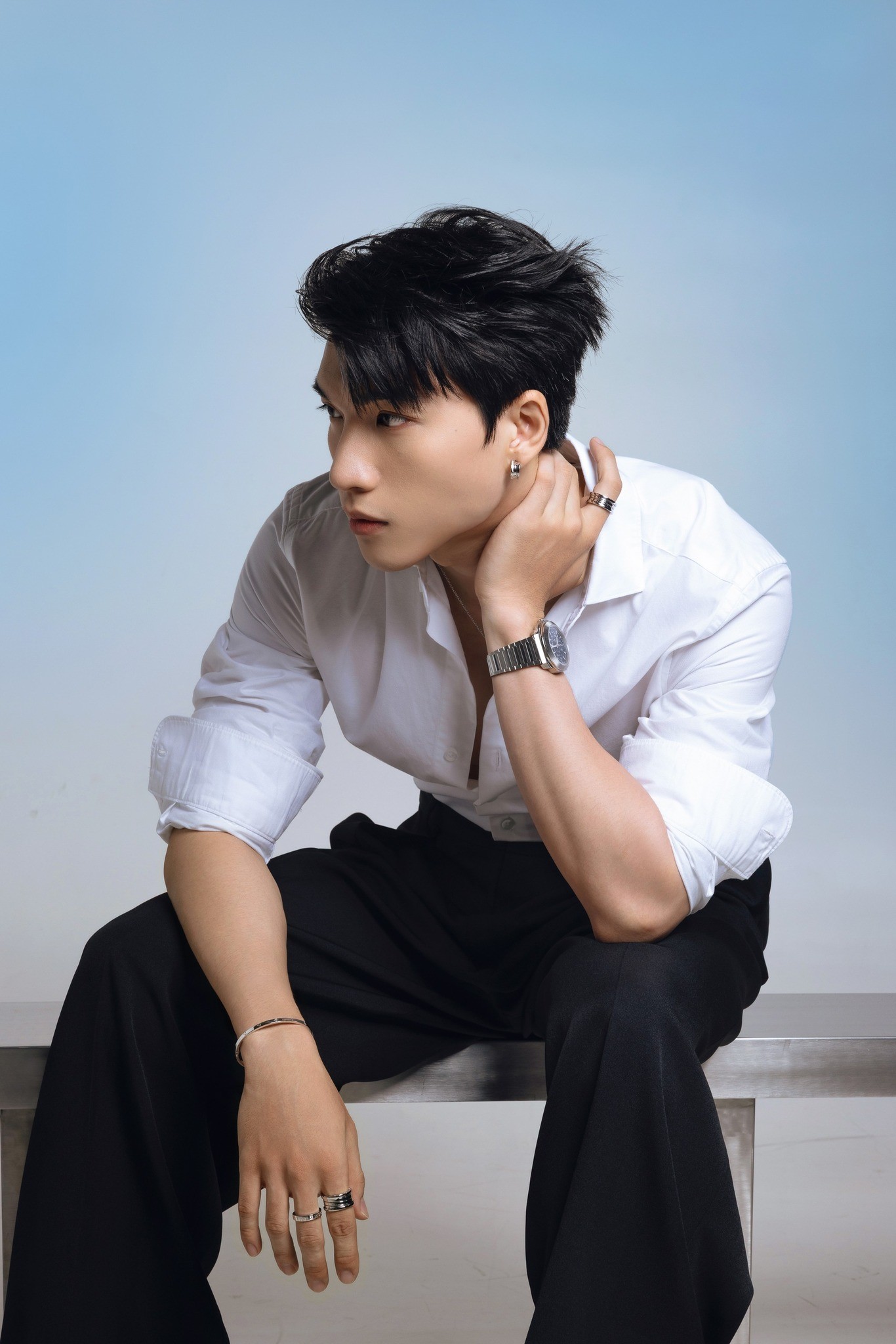 Câu rap 'mai thúy' của HIEUTHUHAI gây tranh cãi, liệu có cổ súy hành vi lệch chuẩn?