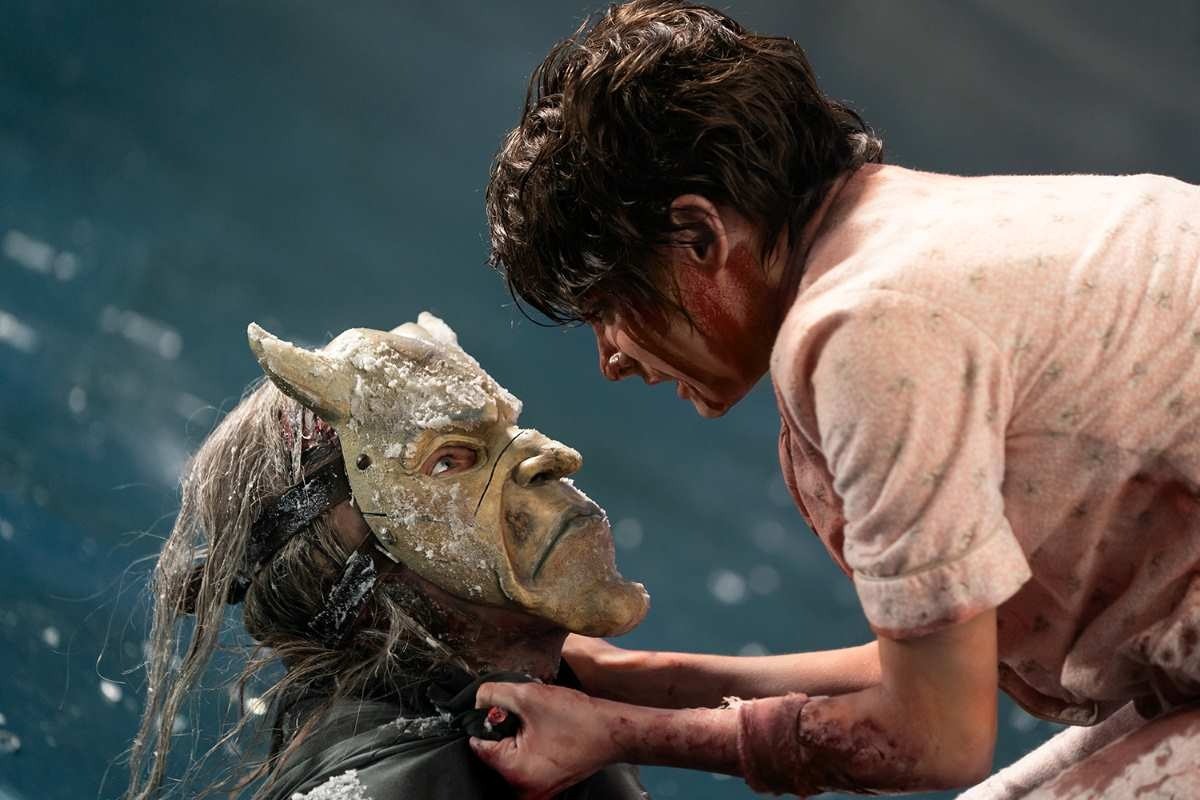 Rợn gáy với 'Điện thoại đen 2': Bom tấn ra mắt dịp Halloween lấy cảm hứng từ ký ức ám ảnh của đạo diễn Scott Derrickson