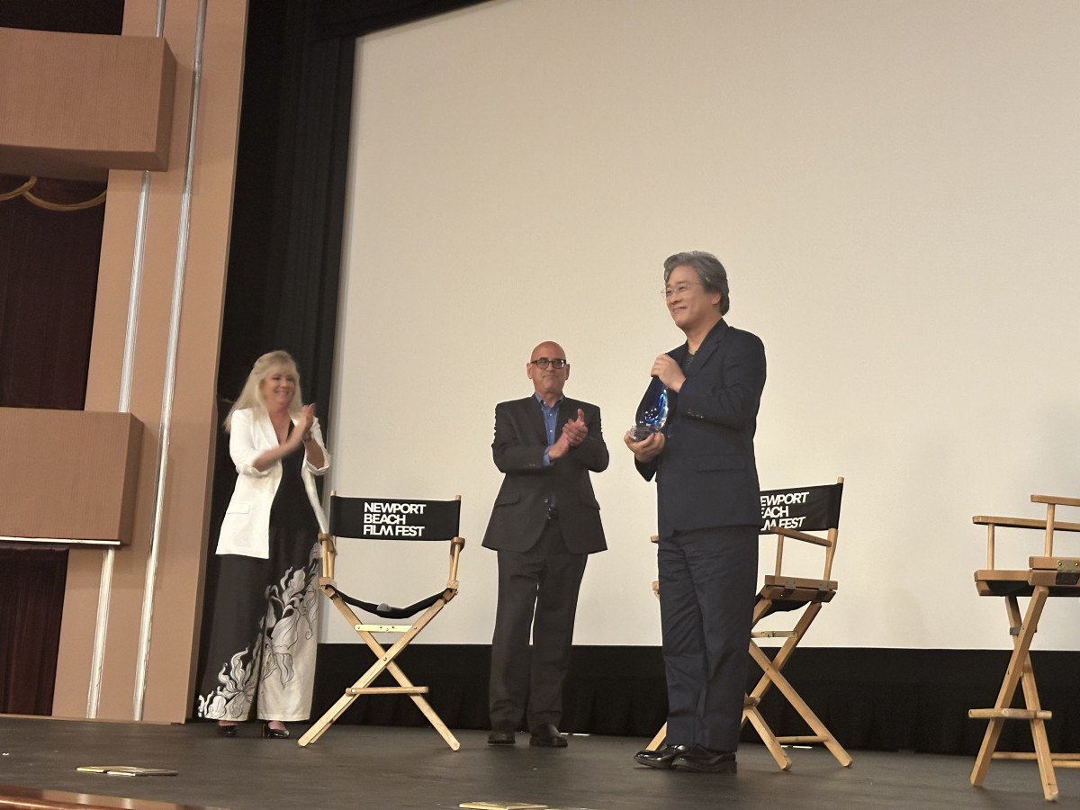 'No Other Choice' của Lee Byung Hun tiếp tục làm nên lịch sử tại LHP Newport Beach