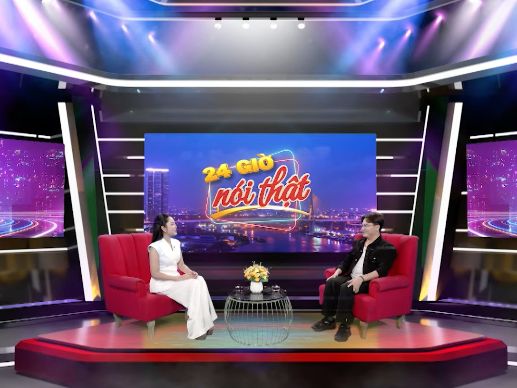 Ca sĩ Duyên Quỳnh thừa nhận bản tính dễ lung lay vì thiếu trải nghiệm trong cuộc sống