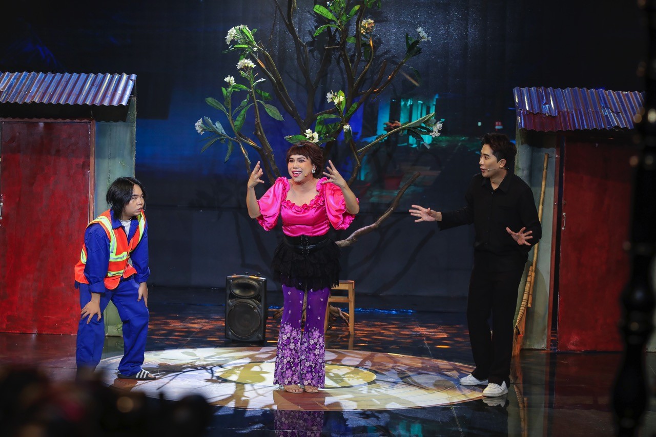 'Tình Bolero 2025': Ban giám khảo đồng loạt khen ngợi Nam Anh tiến bộ vượt bậc qua từng vòng thi