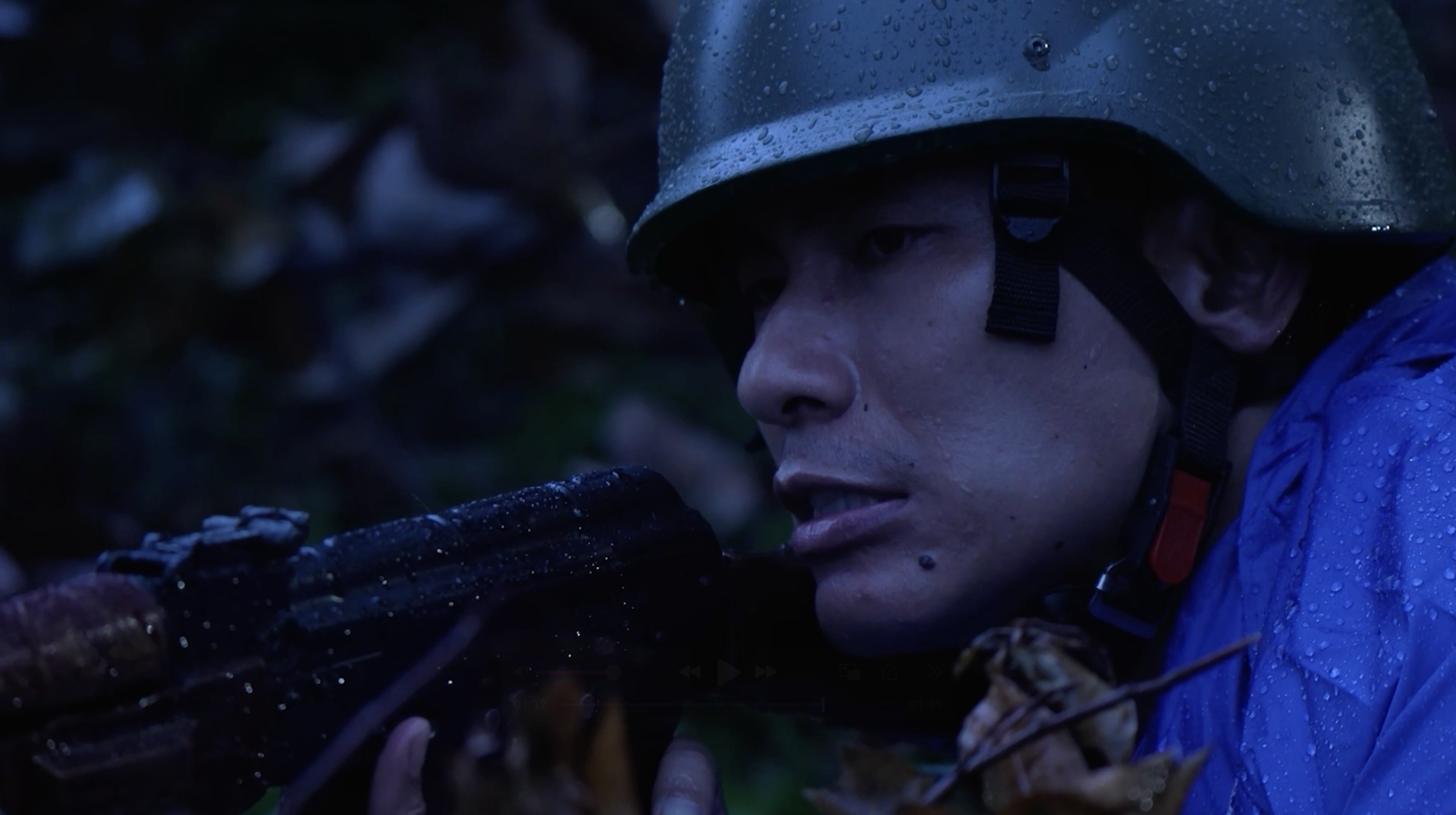 'Chiến sĩ quả cảm' tập 14: Đối đầu nhóm tội phạm ma túy nguy hiểm khiến Kiều Minh Tuấn, Binz sợ 'xanh mặt'?