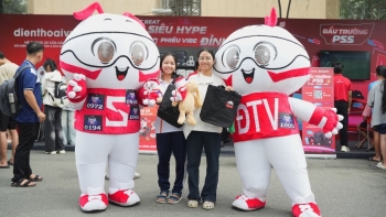 CellphoneS và Sony Vietnam bật mí bí quyết luyện thi IELTS cùng công nghệ tại School Fest mùa 7