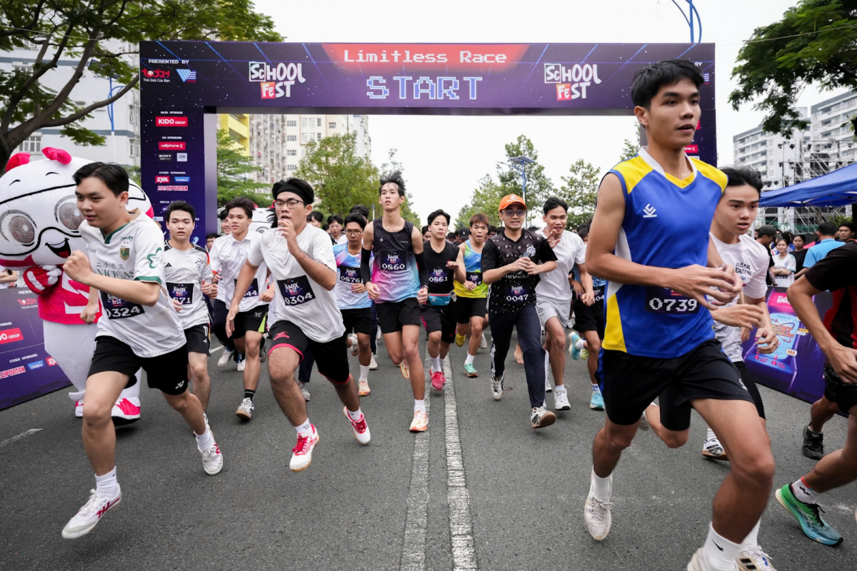 Hơn cả một lễ hội, School Fest 7 mở chiều không gian mới đưa sinh viên bứt phá ra khỏi giới hạn bản thân