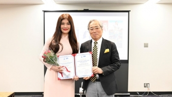 Nữ diễn viên Lily Chen được vinh danh tại Nhật Bản