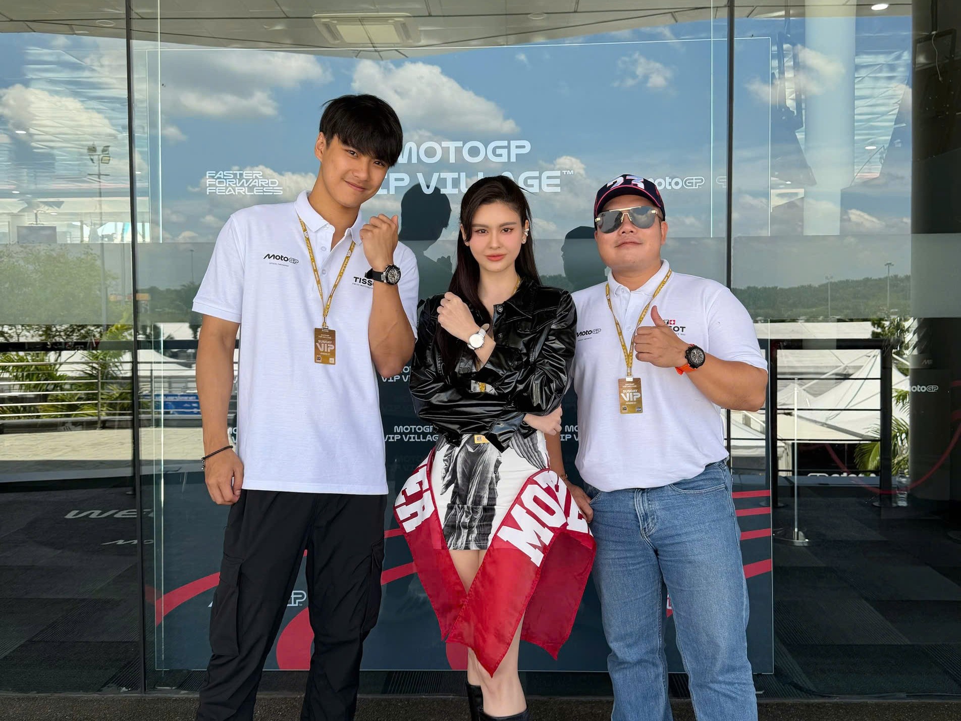 Trương Quỳnh Anh hẹn sao Thái và sao Philippines tại Kuala Lumpur