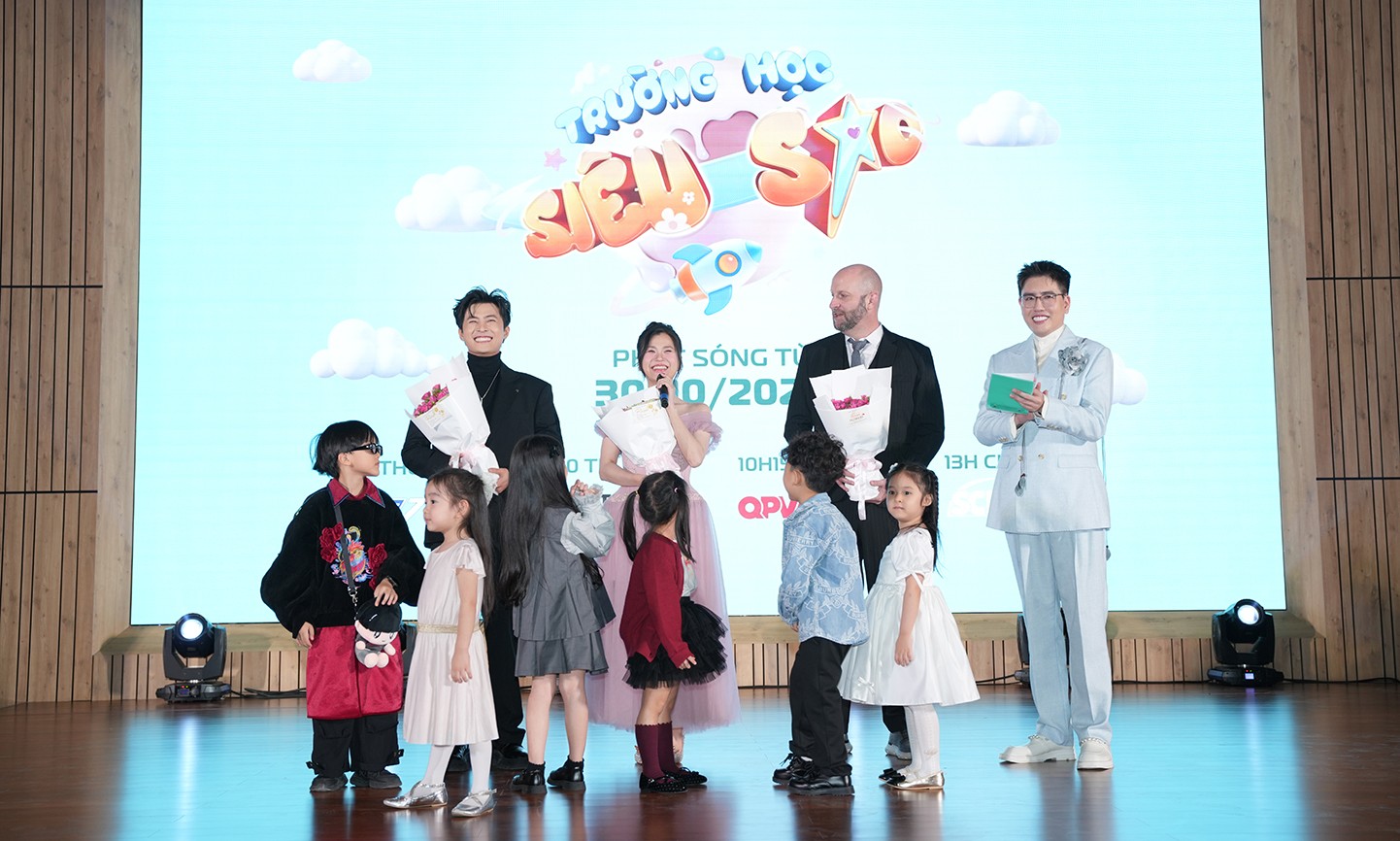 Dàn giáo viên đặc biệt của chương trình 'Trường học siêu sao'