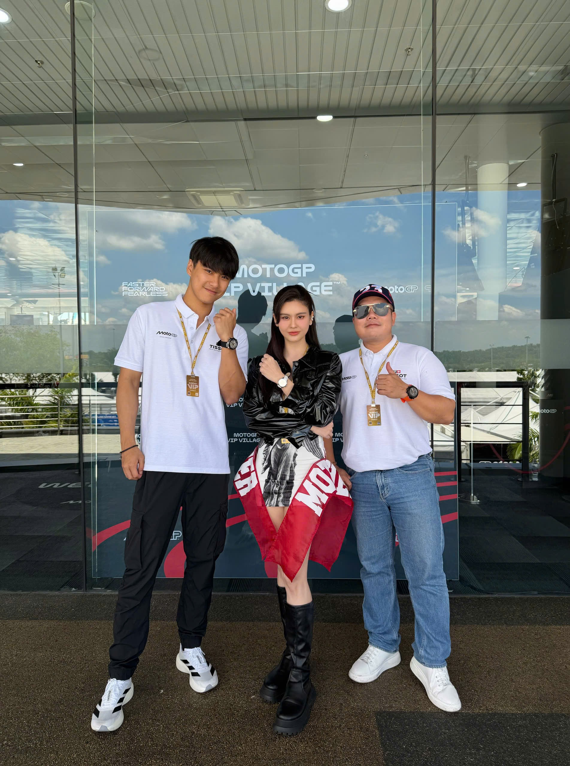 Trương Quỳnh Anh hẹn sao Thái và sao Philippines tại Kuala Lumpur