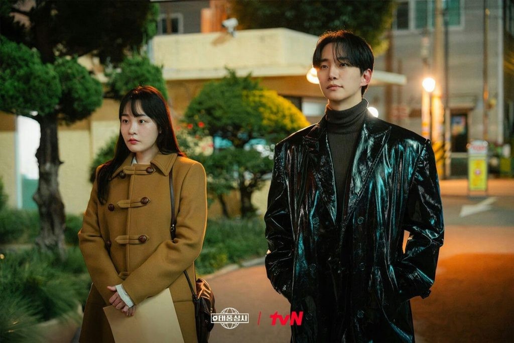 Phim mới của Lee Jun Ho đạt rating 'khủng' chỉ sau 6 tập