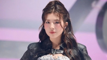 Một ‘Em Xinh’ vướng tranh luận vì ‘thái độ’ với đàn anh