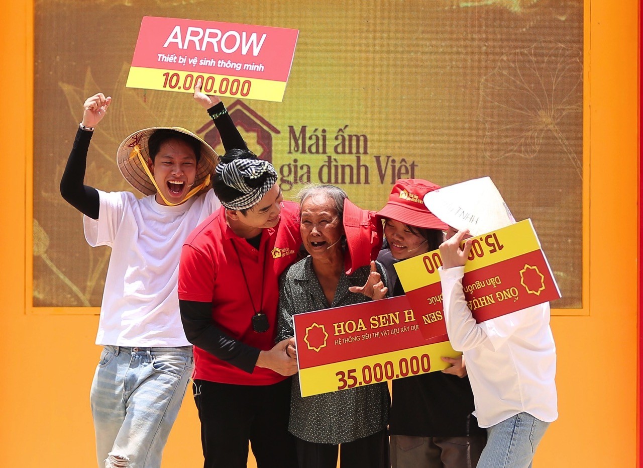 Thành Trung, Huỳnh Lập, Diệu Nhi và nhiều nghệ sĩ tham gia ghi hình 'Mái ấm gia đình Việt' tại Thủ đô Hà Nội