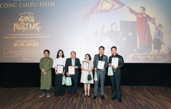 'Phá đám: Sinh nhật mẹ': Gieo hạt giống cảm xúc từ 'Hạnh phúc của tang gia' và ca khúc 'Bông hồng cài áo'