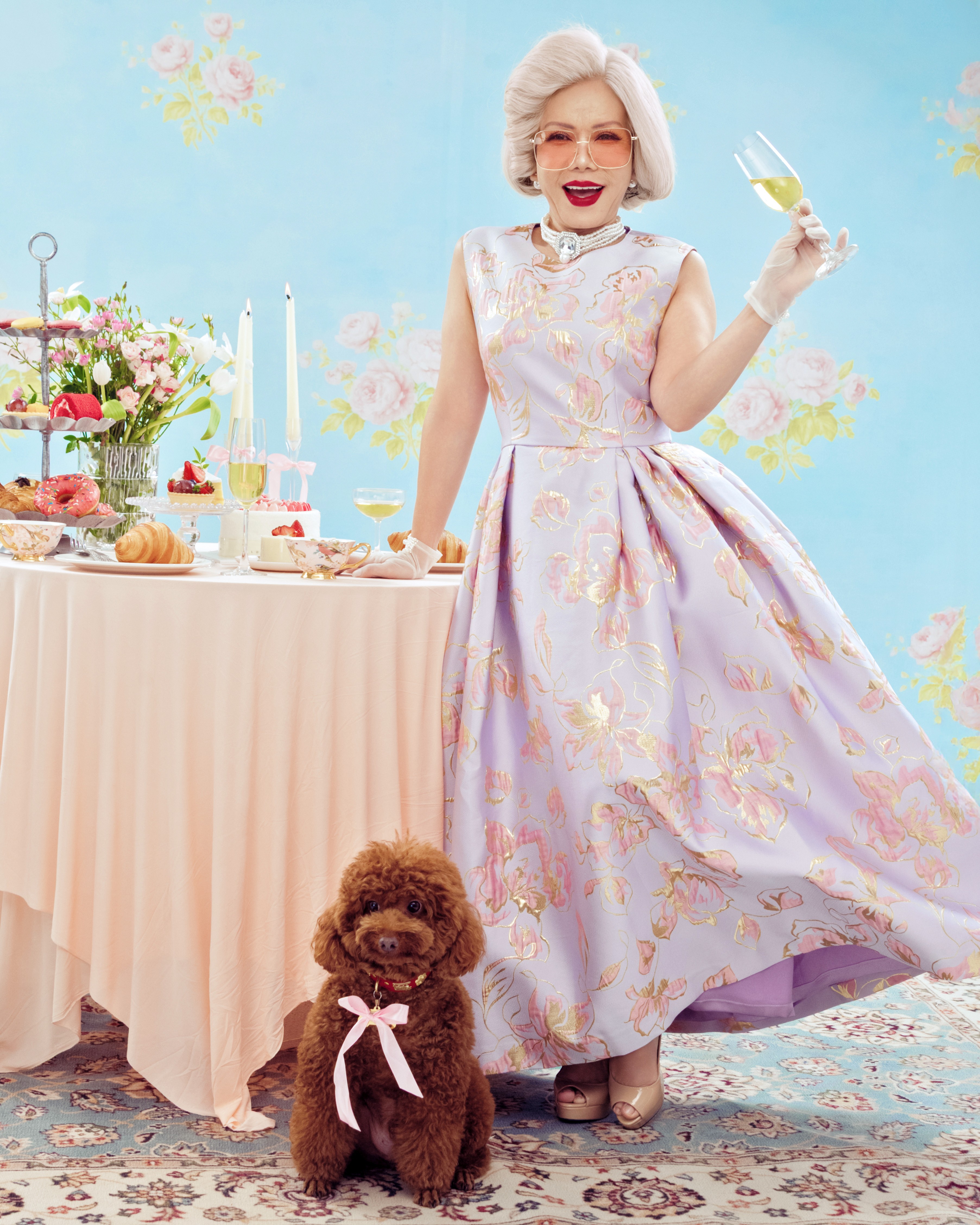 Hai bà ngoại Việt Hương - Hồng Đào lột xác siêu sang chảnh