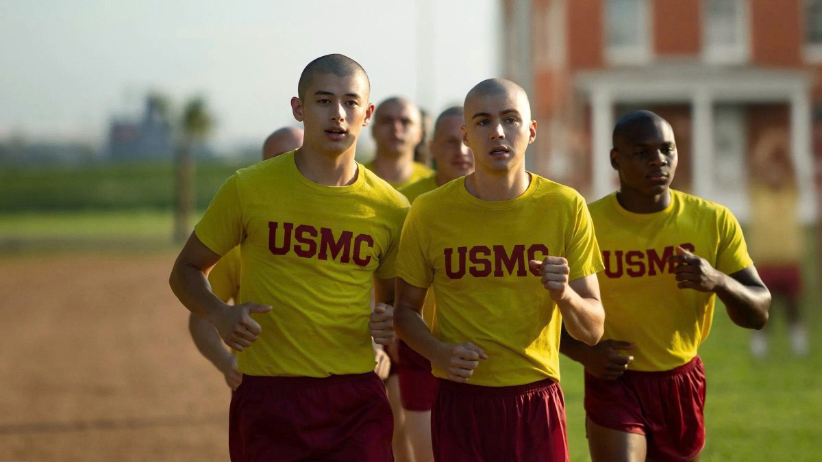 Netflix gây bất ngờ với 'Boots' – Bộ phim quân đội dịu dàng nhất năm 2025