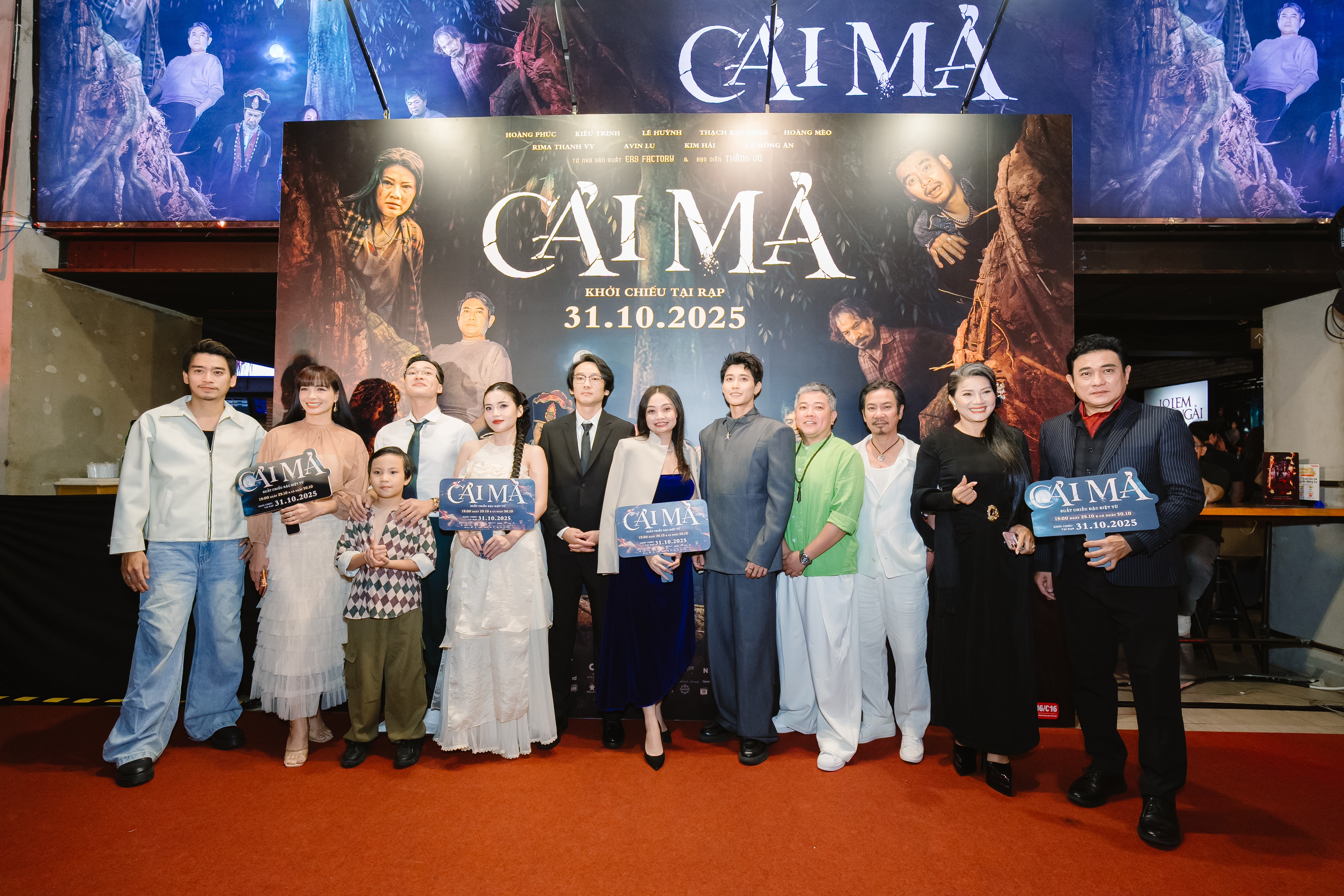 'Cải mả' gieo ám ảnh cho người xem sau suất chiếu đầu tiên