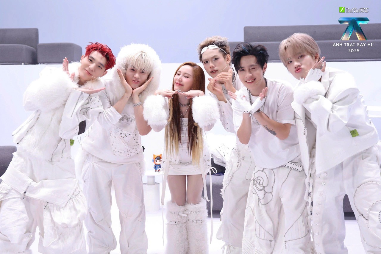 'Anh trai 'Say Hi' 2025' tập 7: 6 đội mang 6 màu sắc âm nhạc riêng trong Live Stage 3, team Anh trai Ngô Kiến Huy đưa khán giả trở lại thời thanh xuân