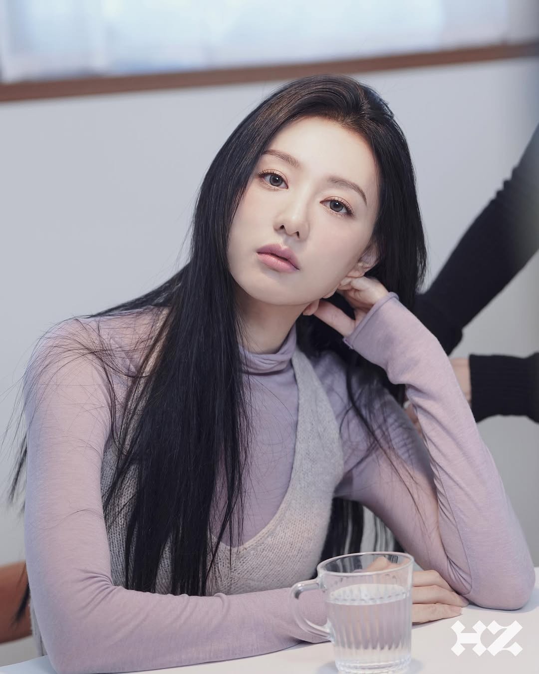 Kim Ji Won tái xuất màn ảnh nhỏ trong dự án mới của biên kịch 'Tempest'