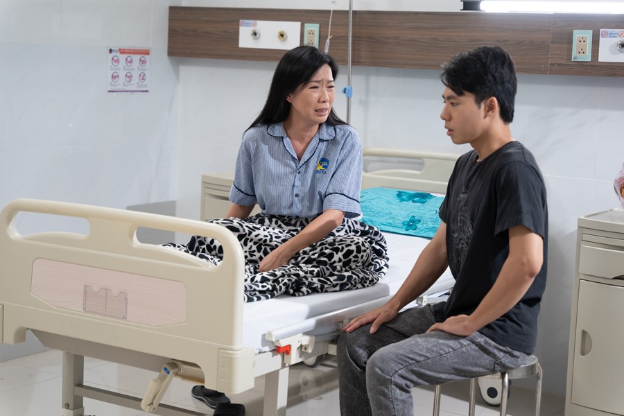 NSND Trịnh Kim Chi ra mắt cùng lúc hai vai diễn trong đầu tháng 11