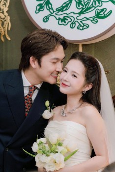 Đình Tú và Ngọc Huyền chính thức đính ước trong lễ ăn hỏi ấm cúng