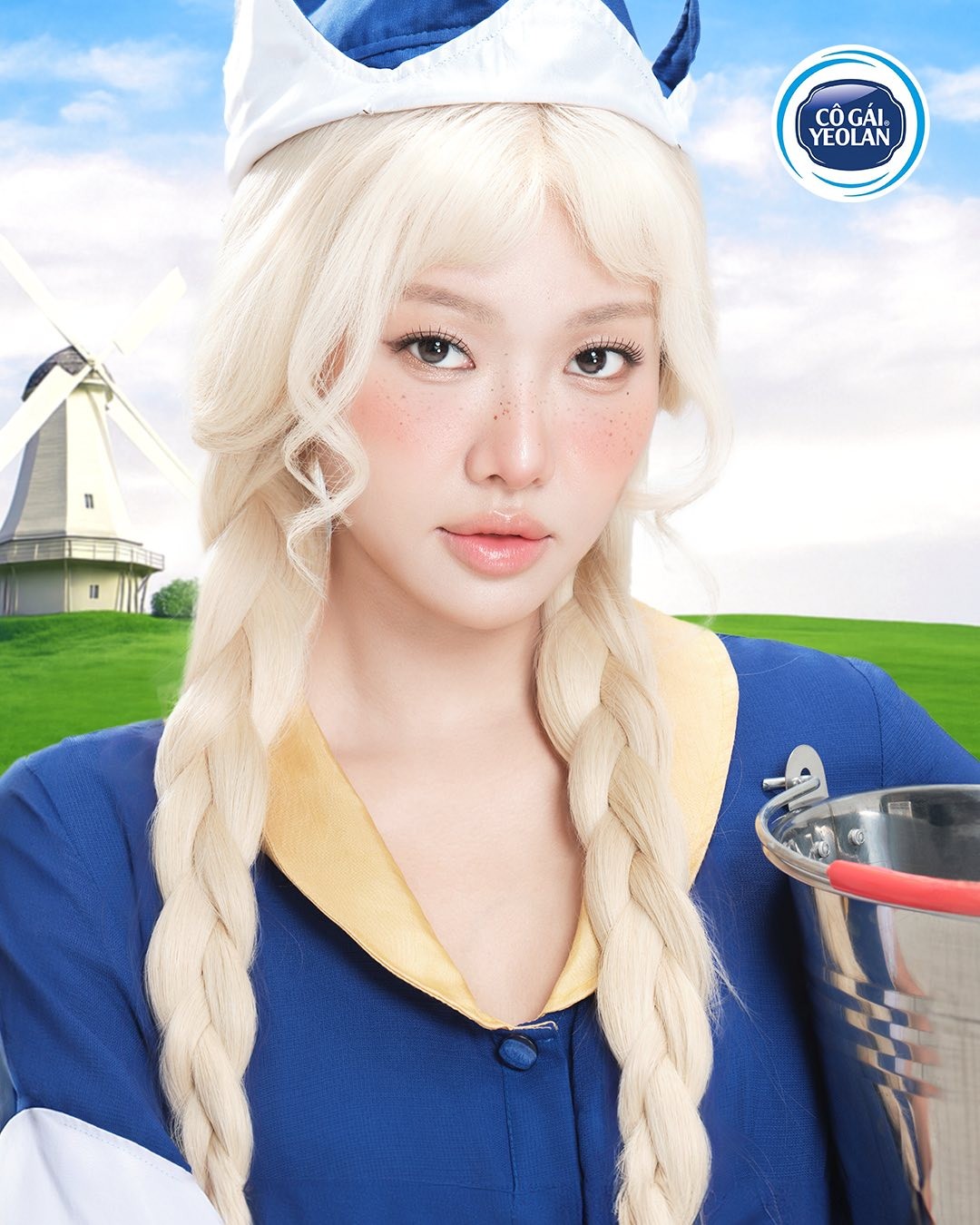 Phản ứng trái ngược của khán giả khi các ‘Em Xinh’ hóa trang Halloween