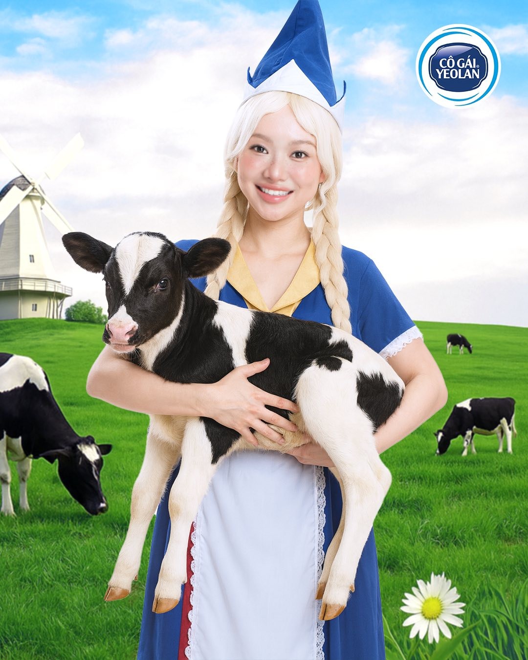 Phản ứng trái ngược của khán giả khi các ‘Em Xinh’ hóa trang Halloween