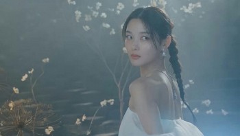 Sự thật về bộ phim 19+ của Kim Yoo Jung