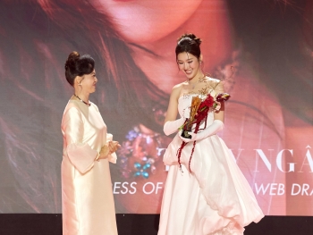 Các nghệ sĩ thuộc DatVietVAC và Vũ trụ 'Say Hi' chinh phục chiến thắng nhiều hạng mục tại Harper's Bazaar Star Awards