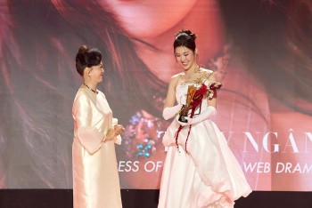 Các nghệ sĩ thuộc DatVietVAC và Vũ trụ 'Say Hi' chinh phục chiến thắng nhiều hạng mục tại Harper's Bazaar Star Awards