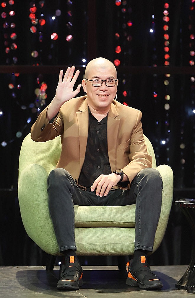 Nhạc sĩ Võ Hoài Phúc chắp 'đôi cánh' âm nhạc vào bài thơ hay 'Còn lâu 2'