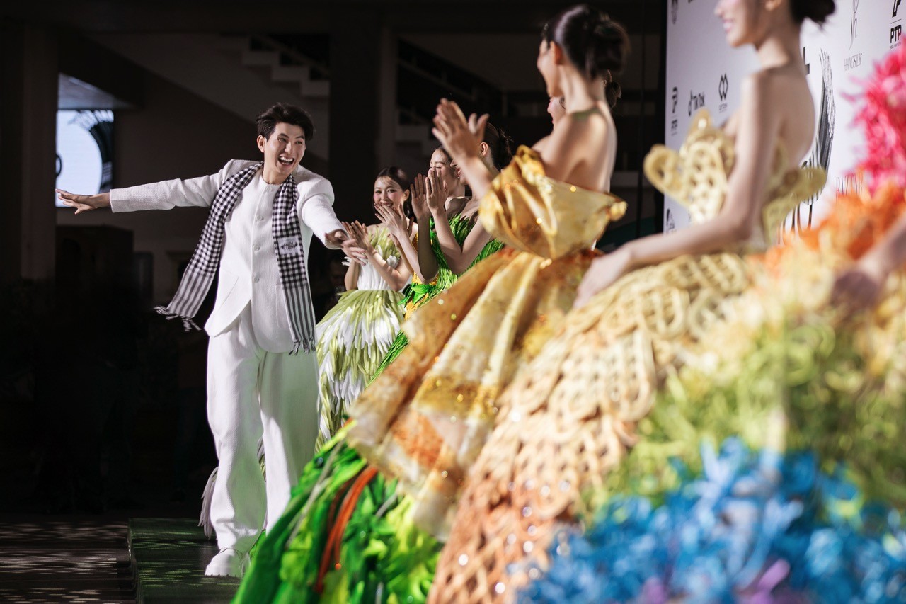 Nguyễn Minh Công và 'Miệt Cù Lao': Từ thảm đỏ hoành tráng đến triển lãm thu hút 10.000 lượt khách