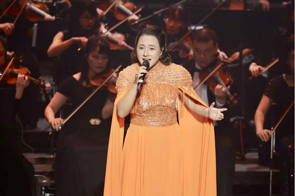 Thanh Lam - Orange: Khi hai thế hệ gặp nhau trong 'Bài hát Thu về' Thanh Lam - Orange: Khi hai thế hệ gặp nhau trong 'Bài hát Thu về'