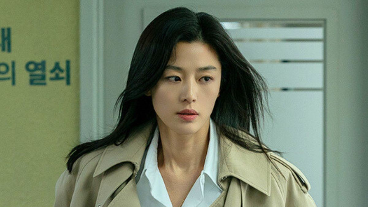 Jun Ji Hyun rút khỏi dự án hợp tác cùng Lee Byung Hun