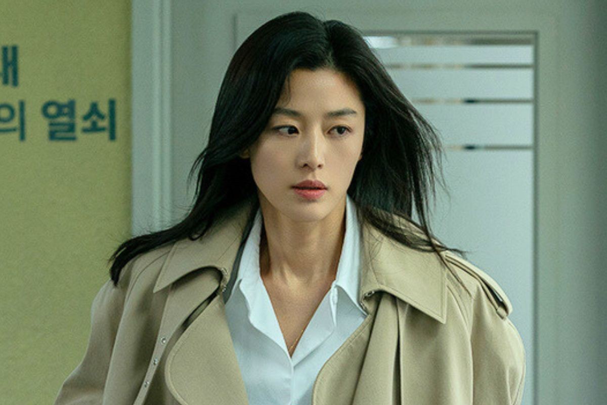 Jun Ji Hyun rút khỏi dự án hợp tác cùng Lee Byung Hun