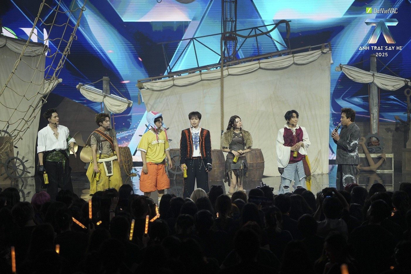 'Anh trai 'Say Hi' 2025' tập 8: Đội trưởng Anh trai Hustlang Robber mang đến ca khúc ý nghĩa dành cho những người ngư dân, thủy thủ