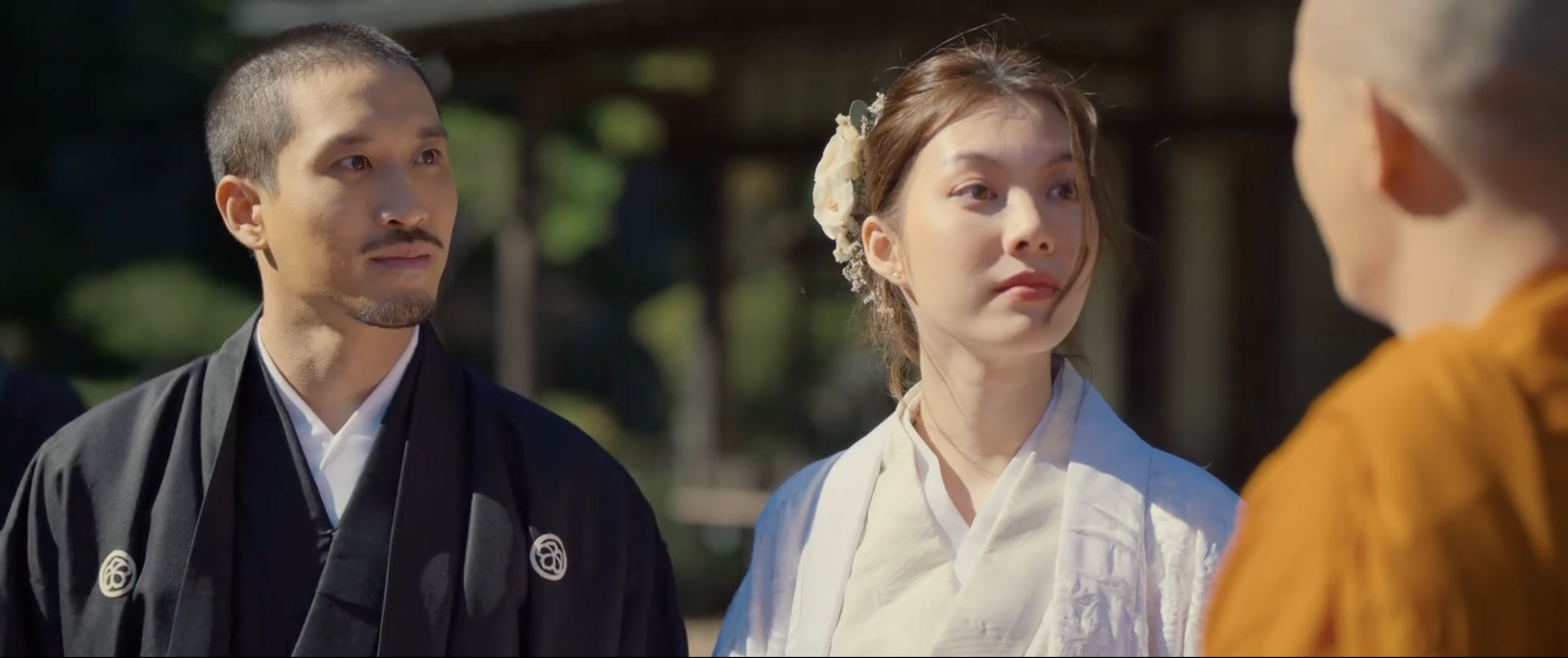 'Sư thầy gặp sư lầy' 'quậy' tung đất Nhật của bộ tứ báo thủ khiến dân tình 'xỉu ngang'