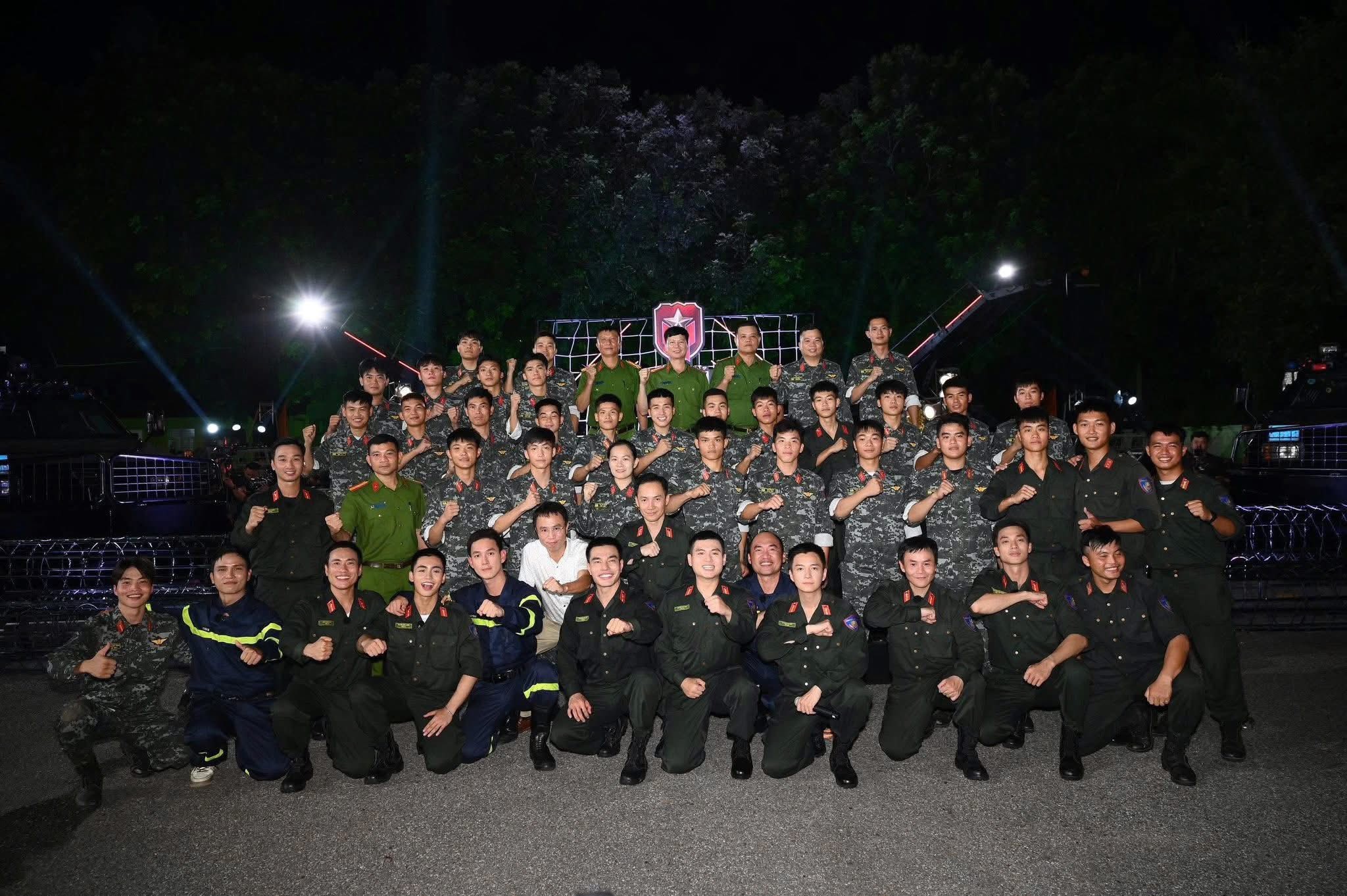 Nghệ sĩ Tiến Luật kể kỷ niệm khó quên ở 'Chiến sĩ quả cảm'