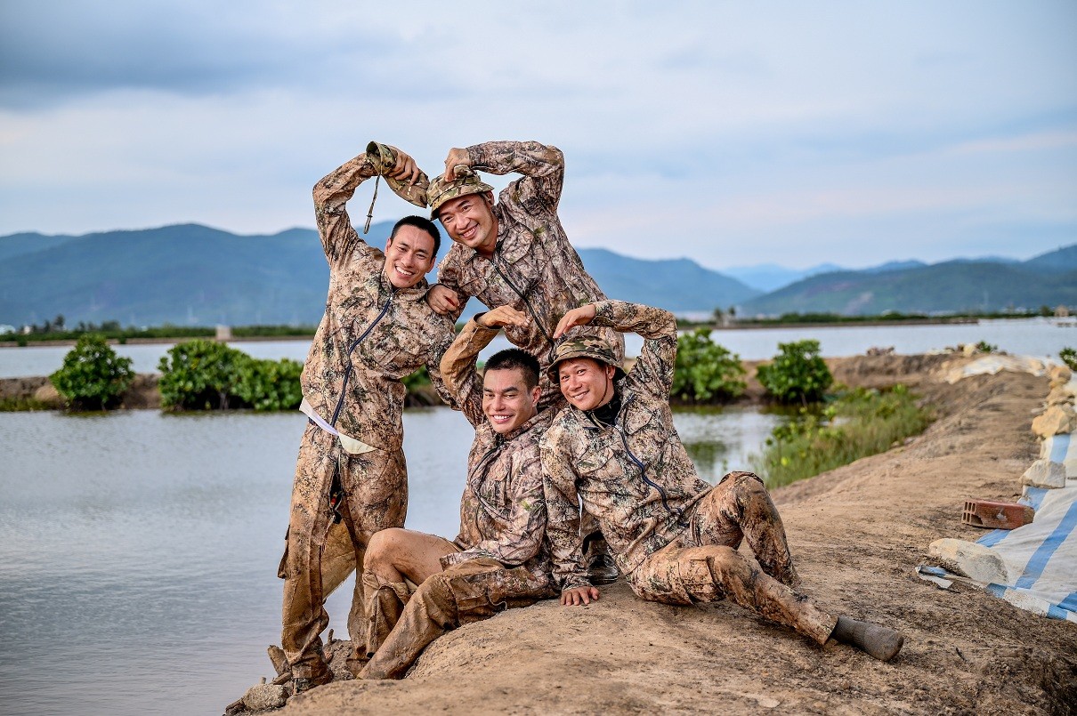 Nghệ sĩ Tiến Luật kể kỷ niệm khó quên ở 'Chiến sĩ quả cảm'