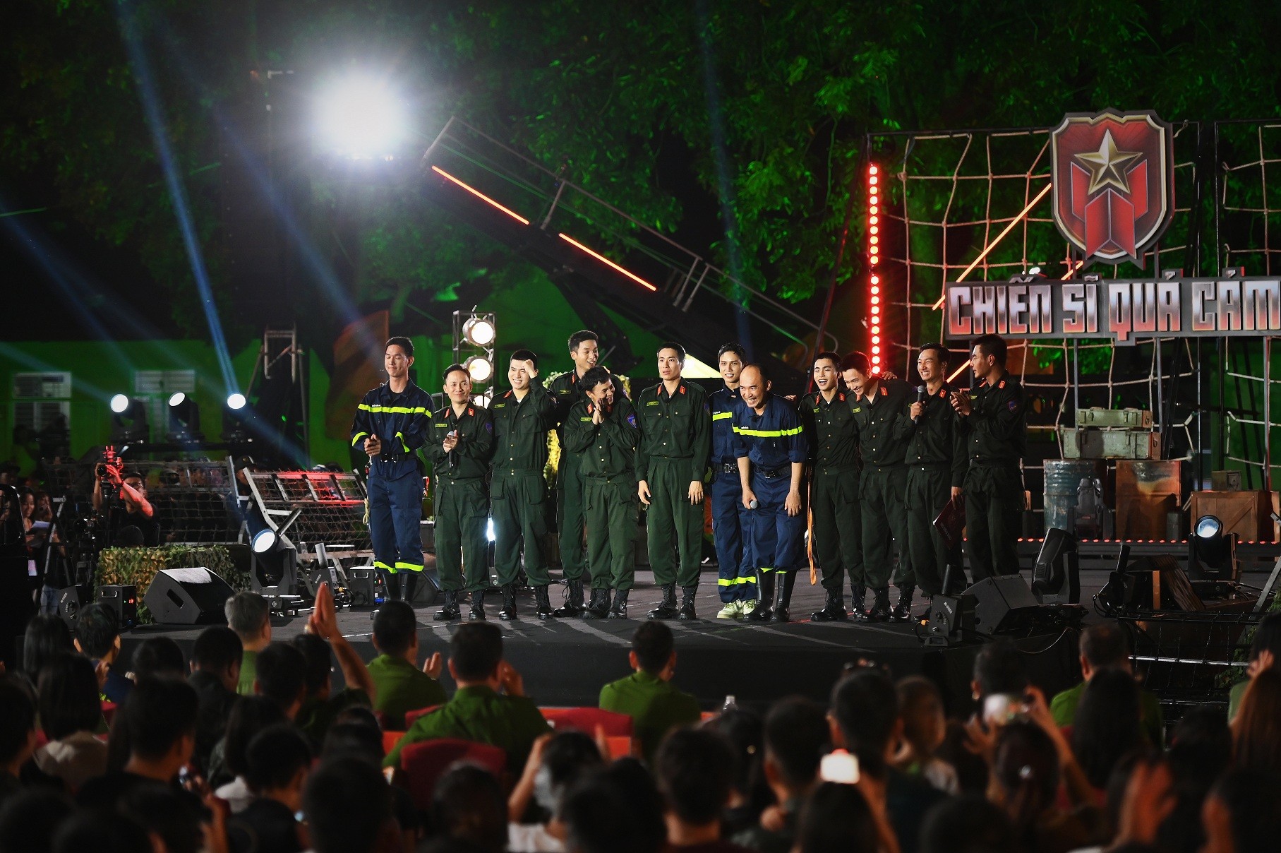 Nghệ sĩ Tiến Luật kể kỷ niệm khó quên ở 'Chiến sĩ quả cảm'