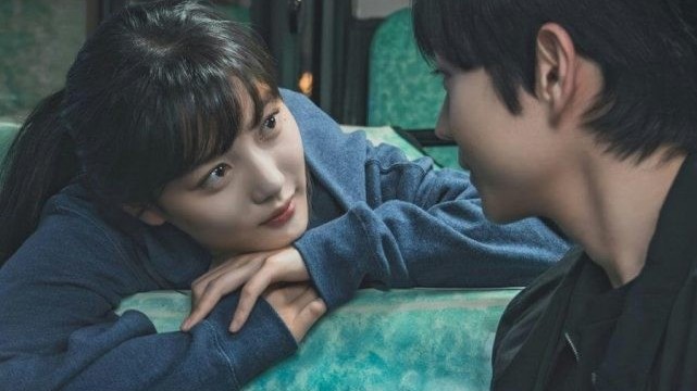 Kim Yoo Jung bùng nổ với phim 19+