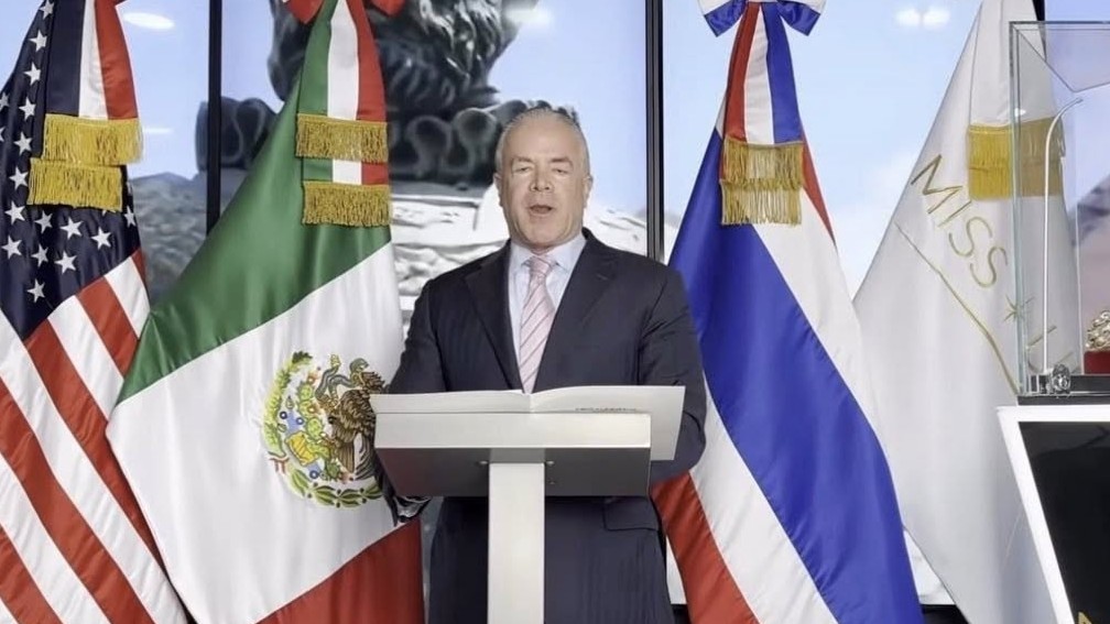 Chủ tịch Miss Universe khởi kiện ông Nawat Itsaragrisil sau lùm xùm tại Miss Universe 2025