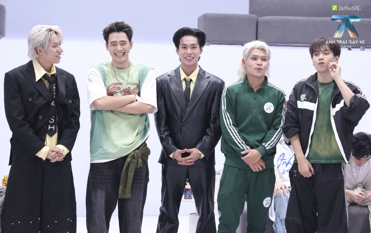 Lộ diện 5 người đầu tiên dừng chân tại 'Anh Trai Say Hi'